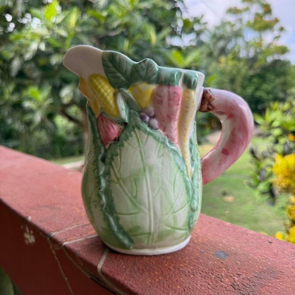 Vintage Majolica Style Garden Harvest Ceramic Pitcher‎ Cabbage Vegetables Farm